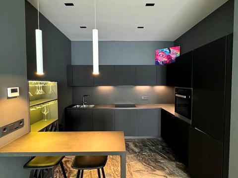 квартира за адресою Андрія Верхогляда вул. (Михайла Драгомирова), 14-А