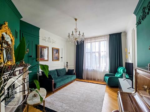 квартира за адресою Андрія Мельника вул. (), 5