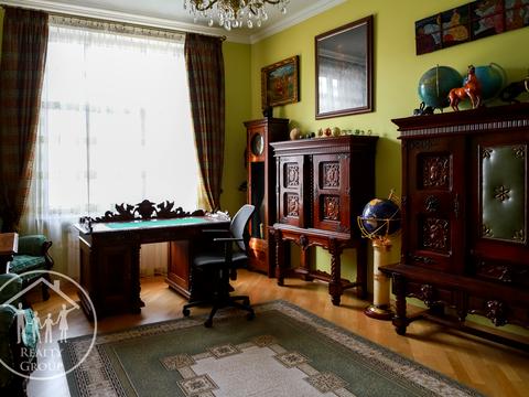 квартира за адресою Андрія Мельника вул. (), 5