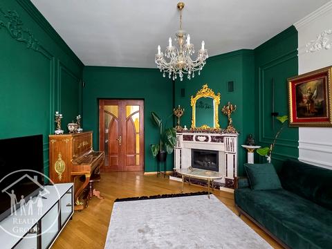 квартира за адресою Андрія Мельника вул. (), 5