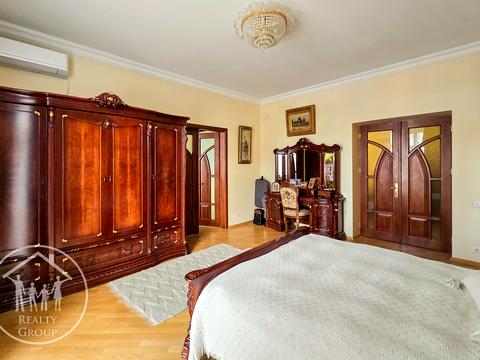 квартира за адресою Андрія Мельника вул. (), 5