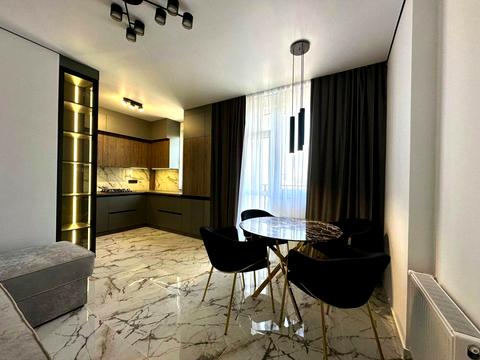 квартира за адресою Довга вул., 30а