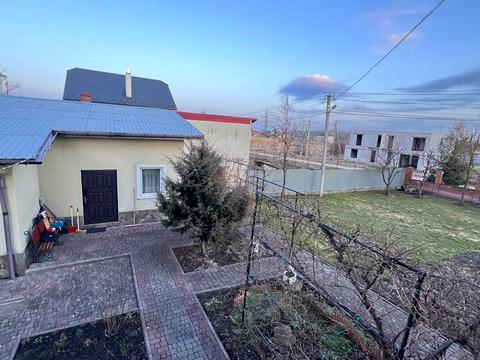 дом по адресу Василя Стуса ул.