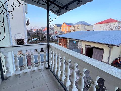 дом по адресу Василя Стуса ул.