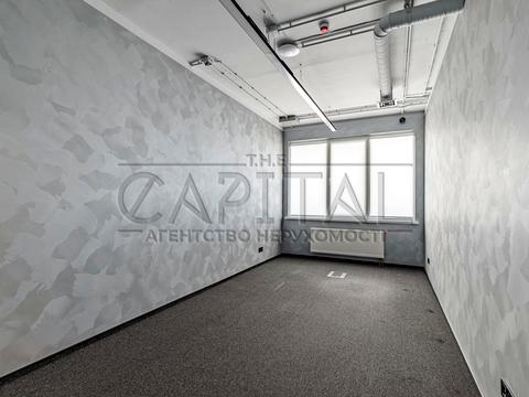 коммерческая по адресу Златоустовская ул., 3