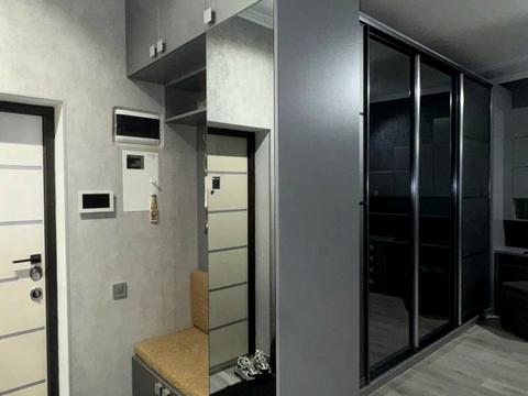 квартира за адресою Панаса Мирного вул., (Будинок 1)