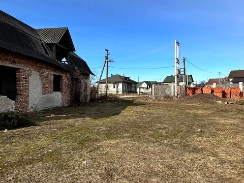 участок по адресу Чорновола