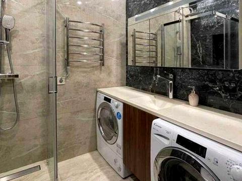 квартира за адресою Салютна вул., 2к6