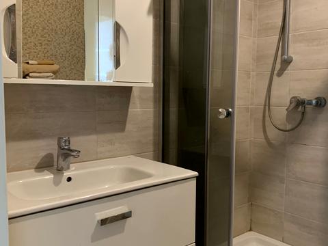 квартира за адресою Оксамитова вул., 20-Г