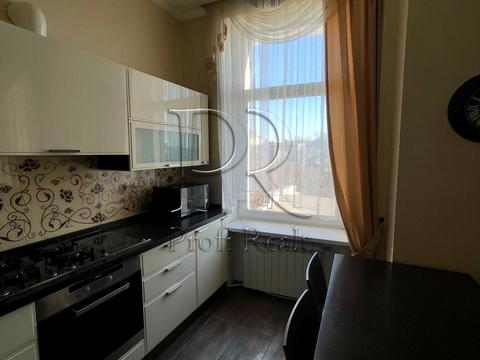 квартира за адресою Михайлівська вул., 24-Б