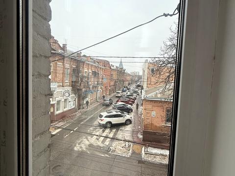 комерційна за адресою В'ячеслава Чорновола вул., 41