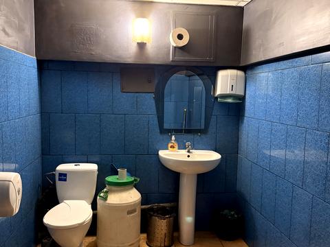 комерційна за адресою В'ячеслава Чорновола вул., 41