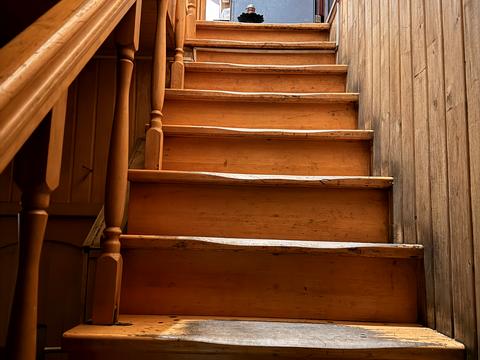 комерційна за адресою В'ячеслава Чорновола вул., 41