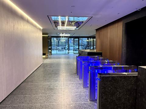 коммерческая по адресу Предславинская ул., (Будинок 3)