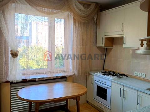 квартира за адресою Київ, Генерала Генадія Воробйова вул. (Курська), 13-В