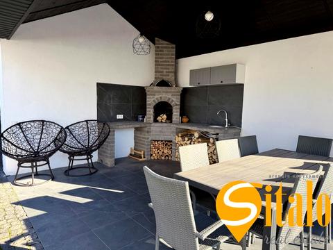 будинок за адресою 49-та Садова вул.