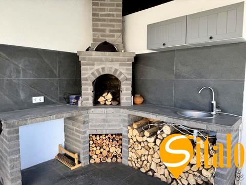 будинок за адресою 49-та Садова вул.