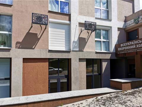 комерційна за адресою Валерія Лобановського просп., 144