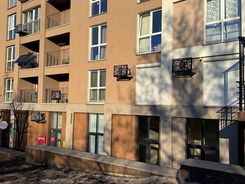 комерційна за адресою Валерія Лобановського просп., 144