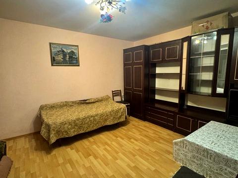 квартира за адресою Оноре де Бальзака вул., 4