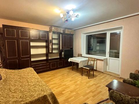 квартира за адресою Оноре де Бальзака вул., 4