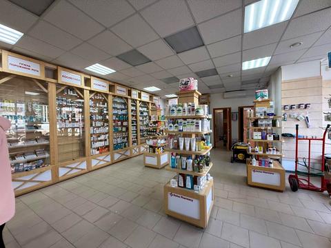 комерційна за адресою Антоновича вул. (Горького), 170/172