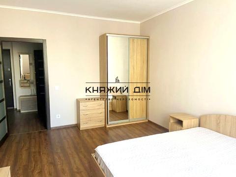 квартира за адресою Олени Пчілки вул., 3-В