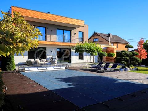 будинок за адресою Липова