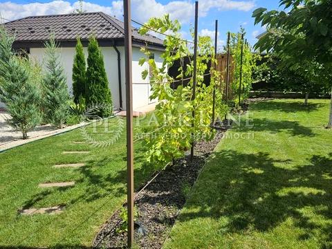 дом по адресу с. Белогородка, провулок Яровий