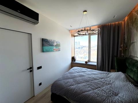 квартира за адресою Набережна Перемоги вул., 7