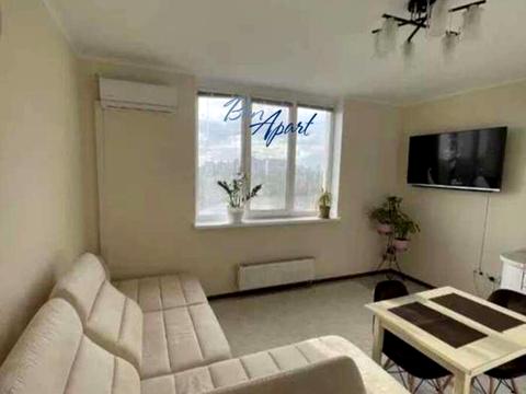 квартира за адресою Академіка Заболотного вул., 15-В