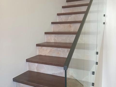 будинок за адресою с. Сторожниця, малинова