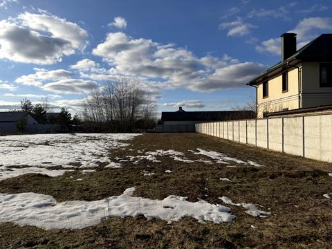 участок по адресу Звенигородская ул.