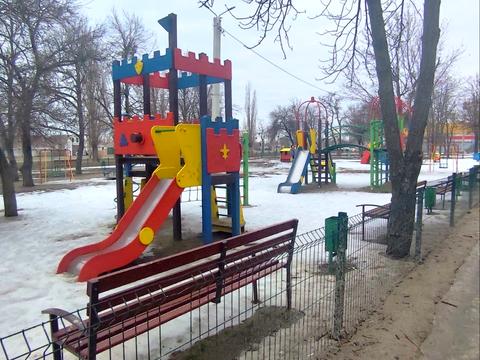 квартира за адресою Льва Ландау просп. (50-річчя СРСР), 4