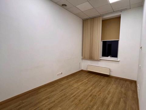 коммерческая по адресу Жилянская ул., 110