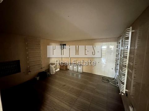 будинок за адресою Вишнева вул.