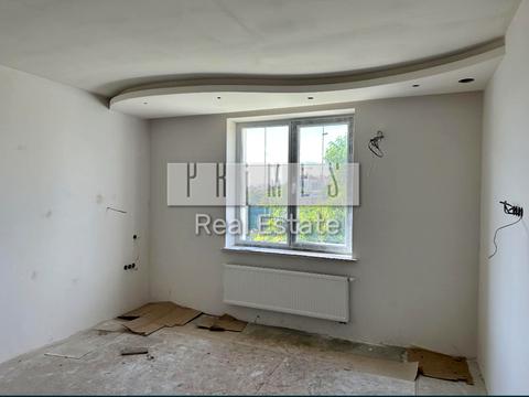 будинок за адресою Вишнева вул.