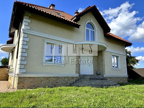 будинок за адресою Вишнева вул.