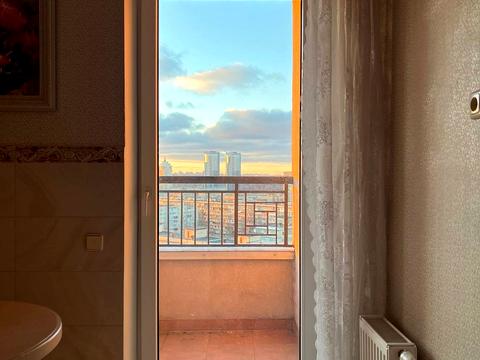 квартира за адресою Ованеса Туманяна вул., 3