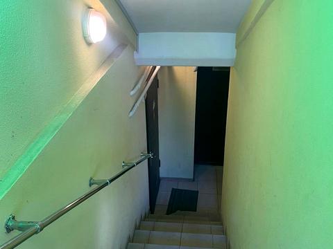 комерційна за адресою Київ, Єреванська вул., 8