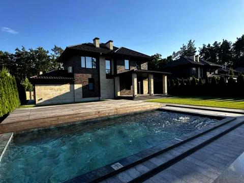 будинок за адресою Революції Гідності вул. (Революції)