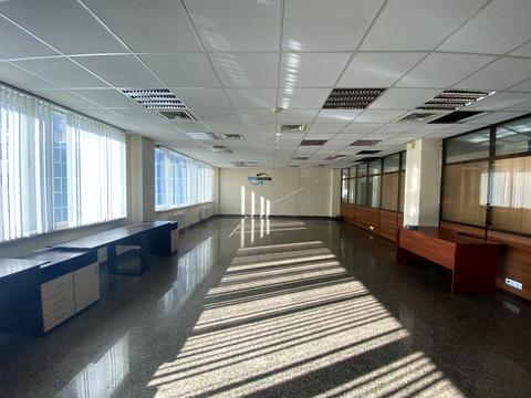 комерційна за адресою Юрія Шумського вул., 1-А