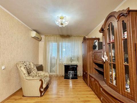 квартира за адресою Чарівна вул. (Косигіна), 7