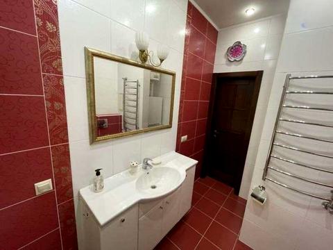 квартира за адресою Володимира Івасюка просп. (Героїв Сталінграду), 6