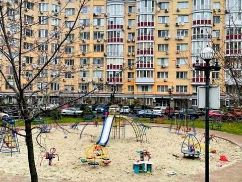 квартира за адресою Володимира Івасюка просп. (Героїв Сталінграду), 6