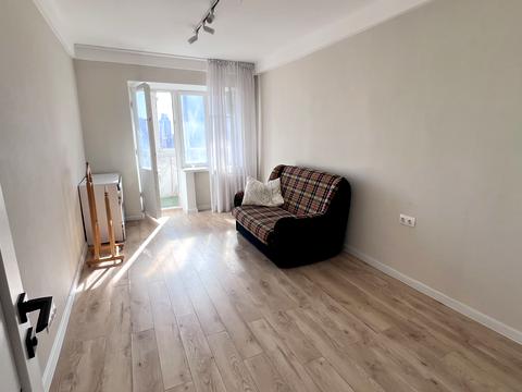 квартира за адресою Митрофана Довнар-Запольського вул., 6