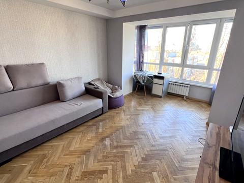 квартира за адресою Митрофана Довнар-Запольського вул., 6