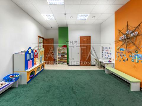 комерційна за адресою Урлівська вул., 21