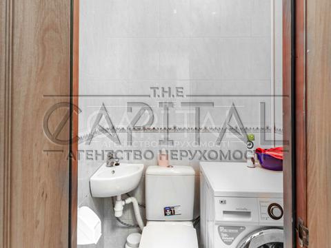 комерційна за адресою Урлівська вул., 21