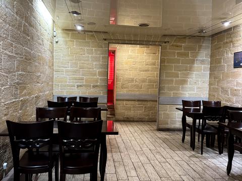 комерційна за адресою Пастера вул., 46